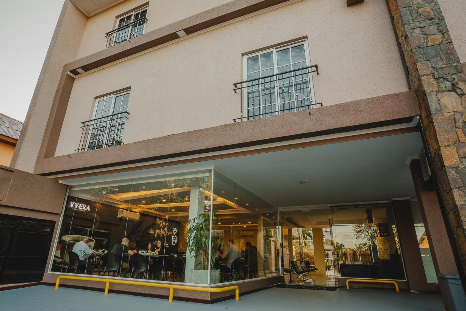 Hotel Yvera Cataratas Puerto Iguazú Exterior foto