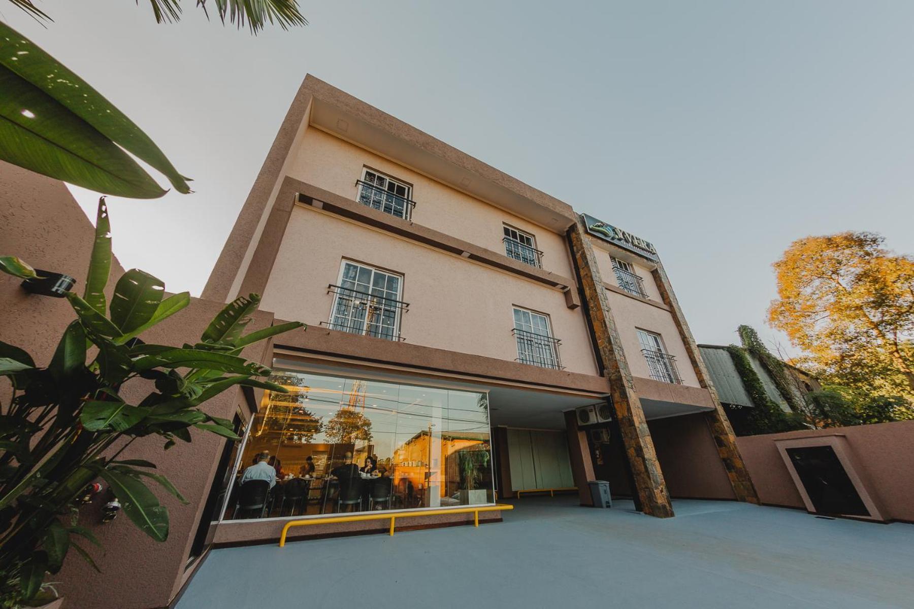 Hotel Yvera Cataratas Puerto Iguazú Exterior foto