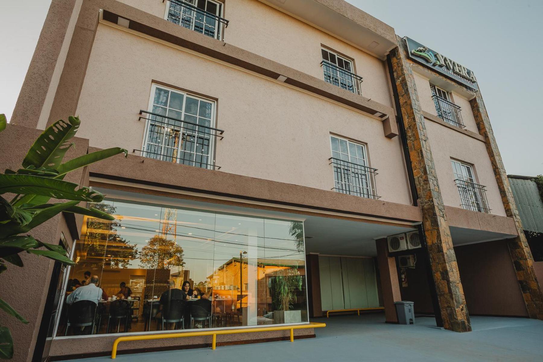 Hotel Yvera Cataratas Puerto Iguazú Exterior foto
